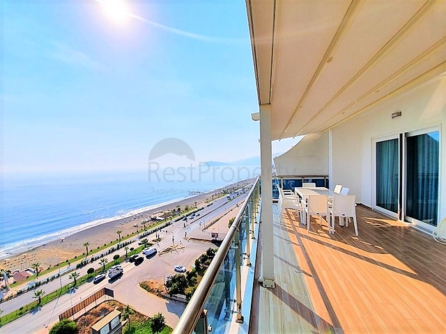 Меблированный двухуровневый пентхаус в Махмутларе