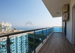 Меблированный двухуровневый пентхаус в Махмутларе