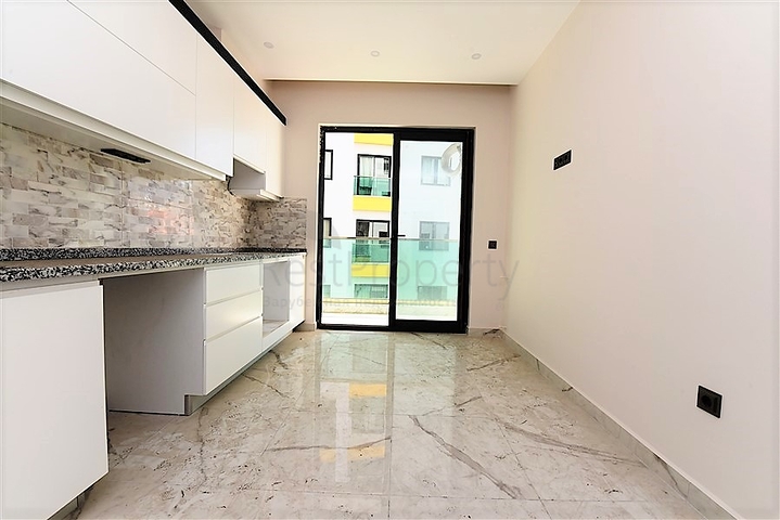 Квартира 2+1 с отдельной кухней в центре Алании по выгодной цене