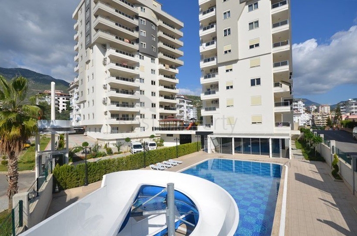 Меблированная трехкомнатная квартира в комплексе с богатой инфраструктурой