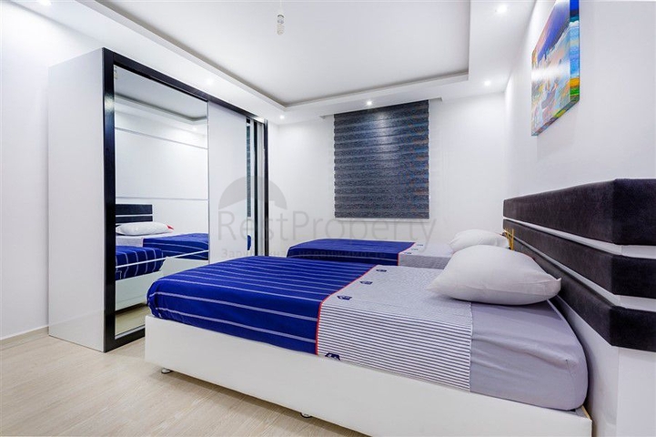 Меблированная трехкомнатная квартира в комплексе с богатой инфраструктурой