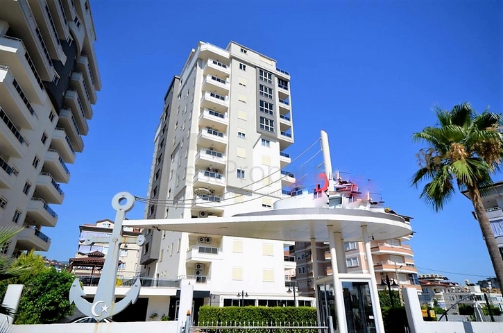 Меблированная трехкомнатная квартира в комплексе с богатой инфраструктурой