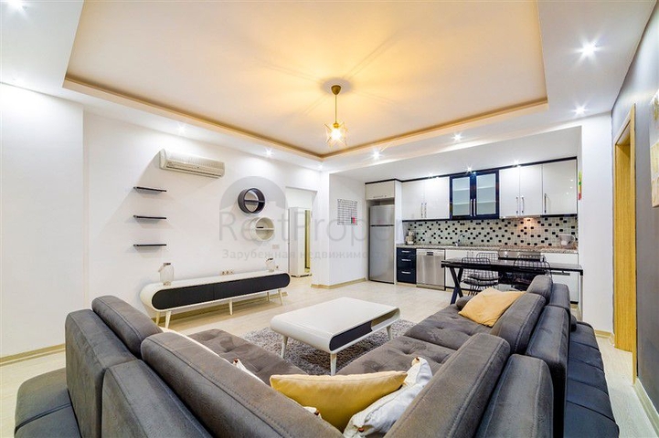 Меблированная трехкомнатная квартира в комплексе с богатой инфраструктурой