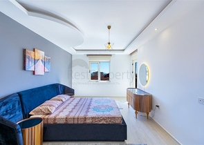 Меблированная трехкомнатная квартира в комплексе с богатой инфраструктурой