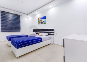 Меблированная трехкомнатная квартира в комплексе с богатой инфраструктурой