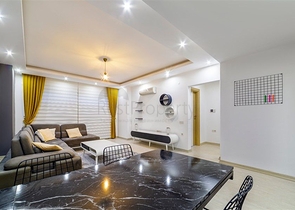 Меблированная трехкомнатная квартира в комплексе с богатой инфраструктурой