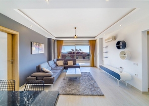 Меблированная трехкомнатная квартира в комплексе с богатой инфраструктурой