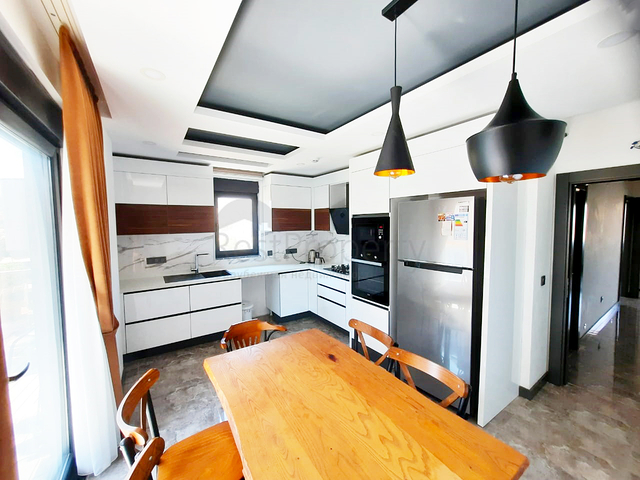 Квартира 3+1 с мебелью в районе Кепез Анталья