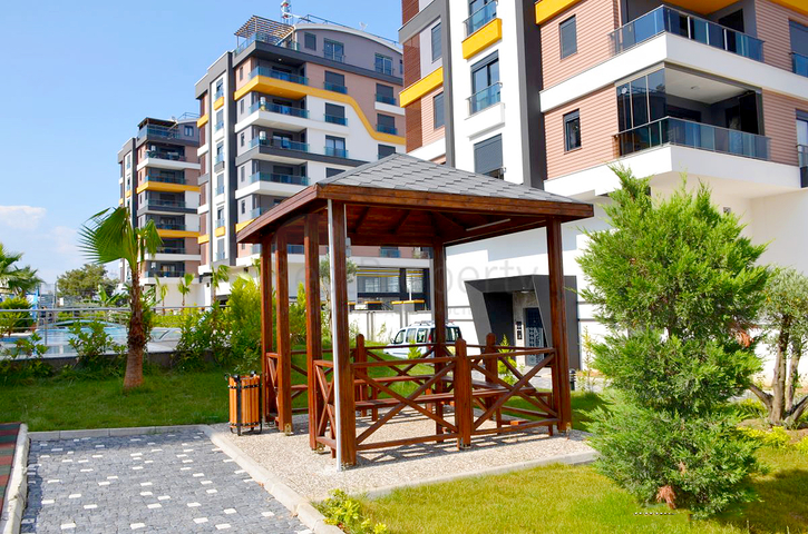 Квартира 3+1 с мебелью в районе Кепез Анталья