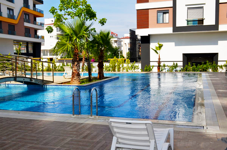 Квартира 3+1 с мебелью в районе Кепез Анталья