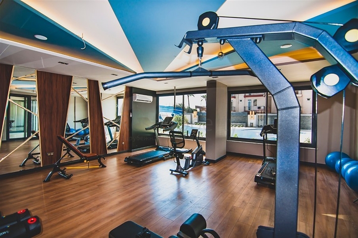 Большой пентхаус с видом на море