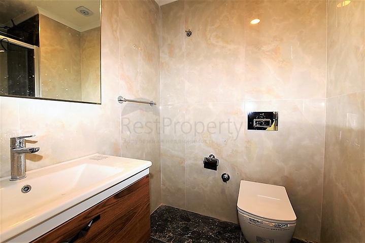 Большой пентхаус с видом на море