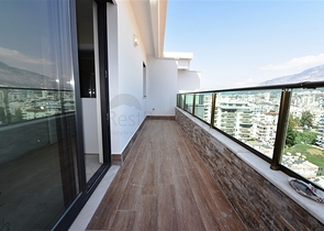 Большой пентхаус с видом на море