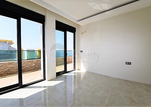 Большой пентхаус с видом на море