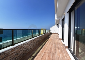 Большой пентхаус с видом на море