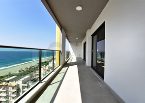 Большой пентхаус с видом на море