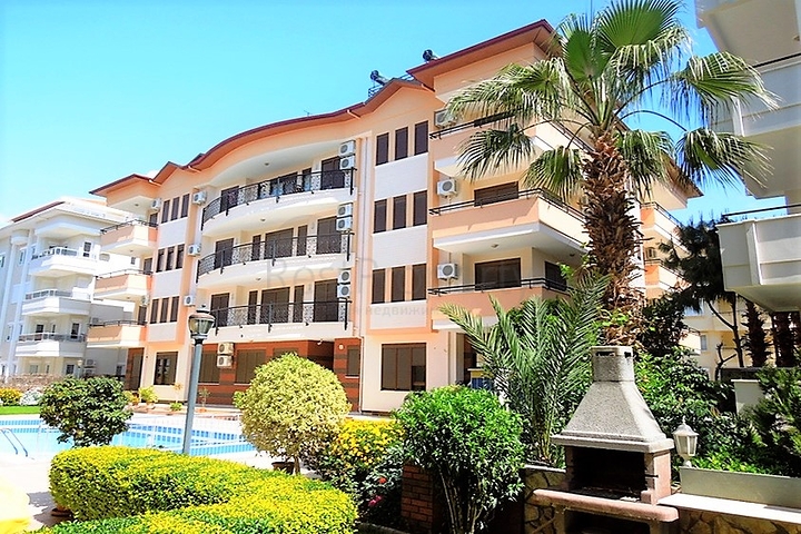 Квартира 2+1 в районе Оба, Алания в 200 м от моря