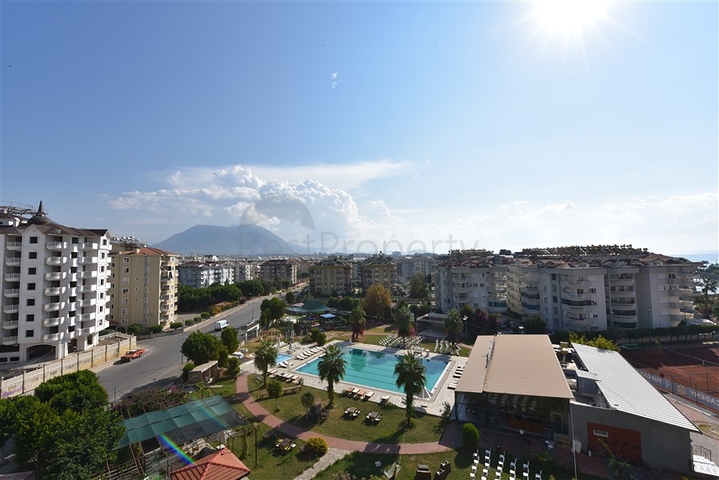 Трехкомнатная квартира в центре Алании