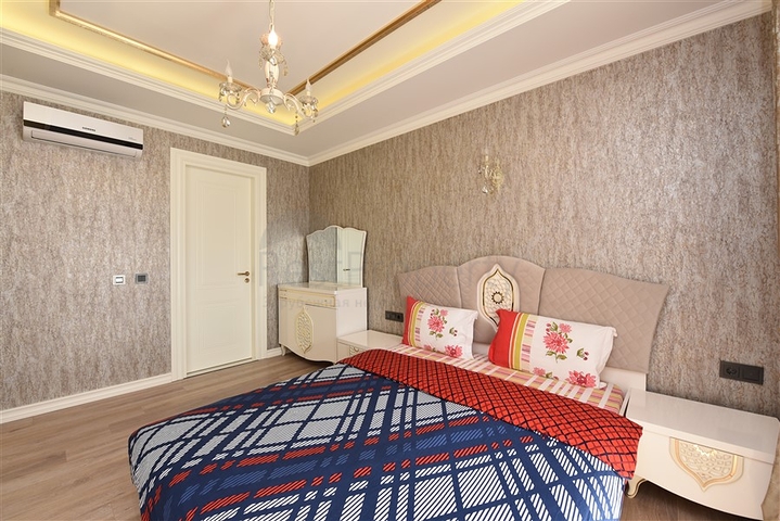 Трехкомнатная квартира в центре Алании