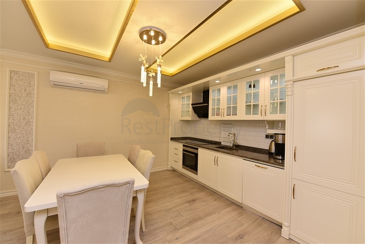 Трехкомнатная квартира в центре Алании