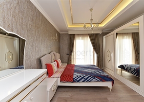 Трехкомнатная квартира в центре Алании