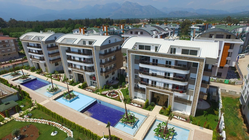 Просторный пентхаус 4+1 в Унжалы Коньяалты