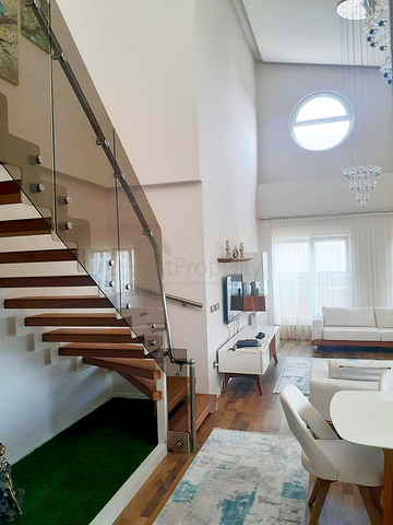 Просторный пентхаус 4+1 в Унжалы Коньяалты