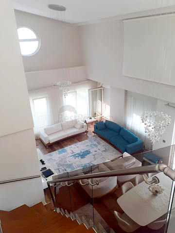 Просторный пентхаус 4+1 в Унжалы Коньяалты