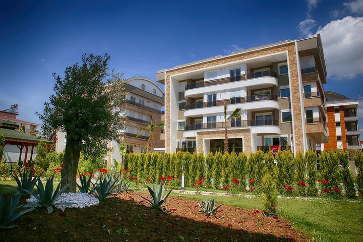 Просторный пентхаус 4+1 в Унжалы Коньяалты