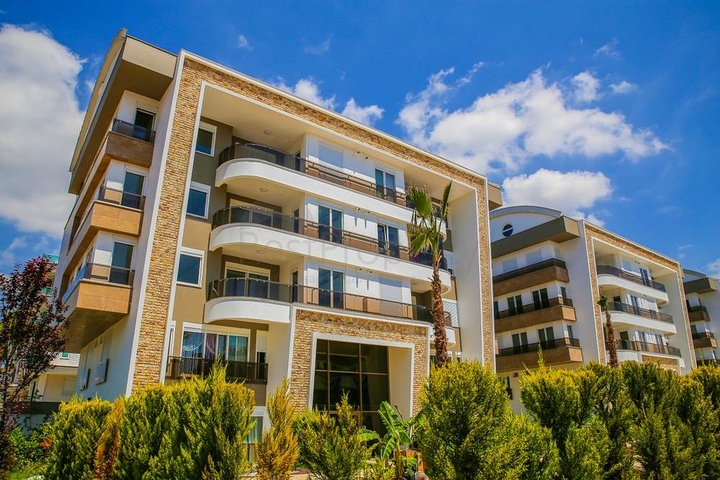 Просторный пентхаус 4+1 в Унжалы Коньяалты