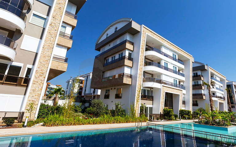 Просторный пентхаус 4+1 в Унжалы Коньяалты