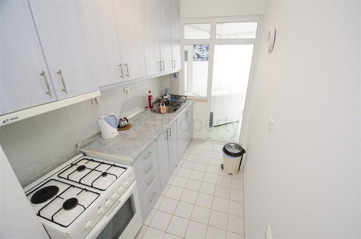 Квартира 1+1 с мебелью в 5 минутах от моря в Анталии