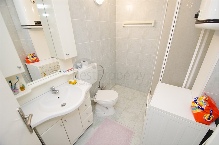 Квартира 1+1 с мебелью в 5 минутах от моря в Анталии