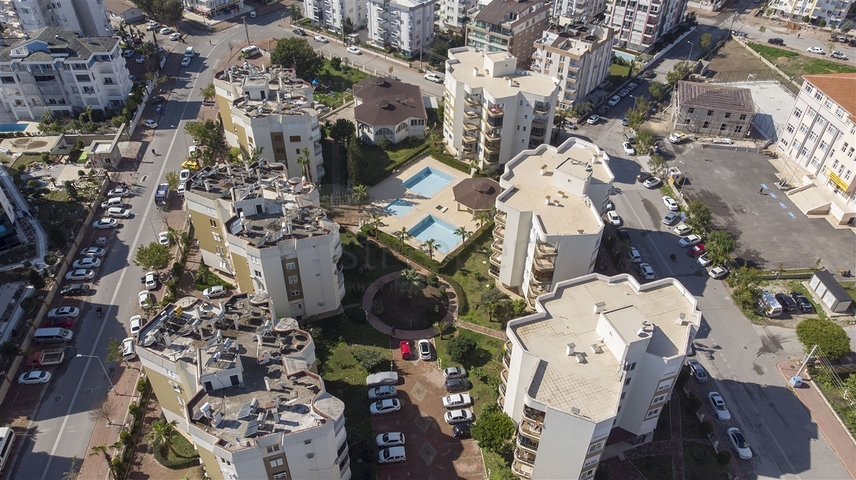 Квартира 1+1 с мебелью в 5 минутах от моря в Анталии