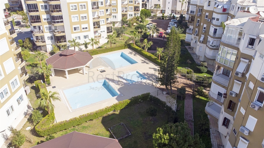 Квартира 1+1 с мебелью в 5 минутах от моря в Анталии