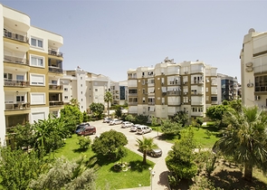 Квартира 1+1 с мебелью в 5 минутах от моря в Анталии