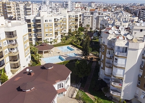 Квартира 1+1 с мебелью в 5 минутах от моря в Анталии