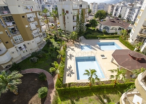 Квартира 1+1 с мебелью в 5 минутах от моря в Анталии