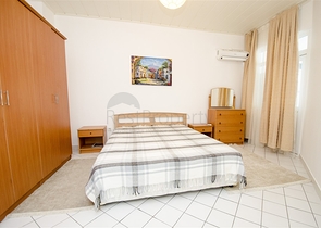 Квартира 1+1 с мебелью в 5 минутах от моря в Анталии