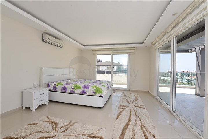 Меблированный пентхаус 3+1