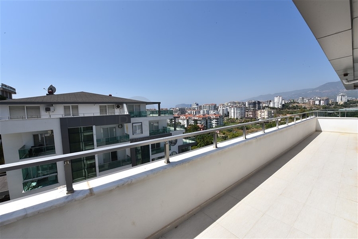 Меблированный пентхаус 3+1