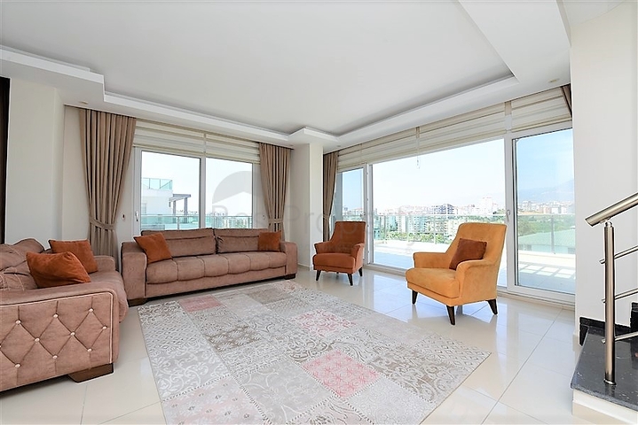 Меблированный пентхаус 3+1