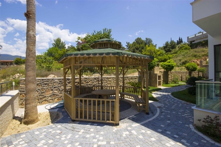 Меблированный пентхаус 3+1