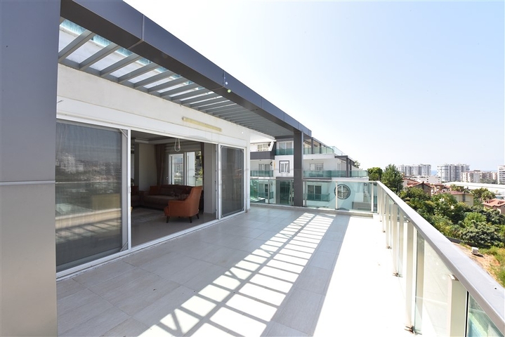 Меблированный пентхаус 3+1