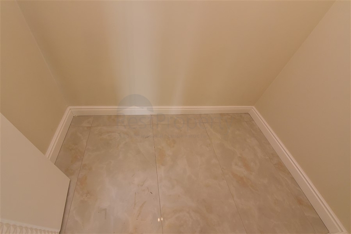 Просторный пентхаус на первой береговой линии 