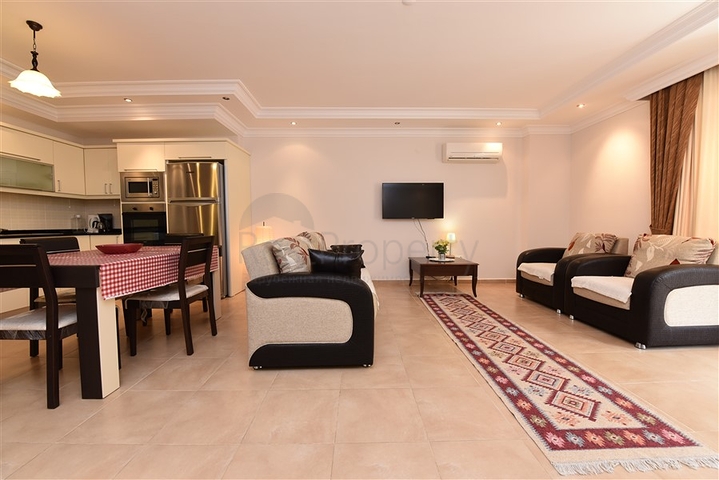 Двухкомнатная квартира 1+1 в центре района Оба рядом с городской инфраструктурой