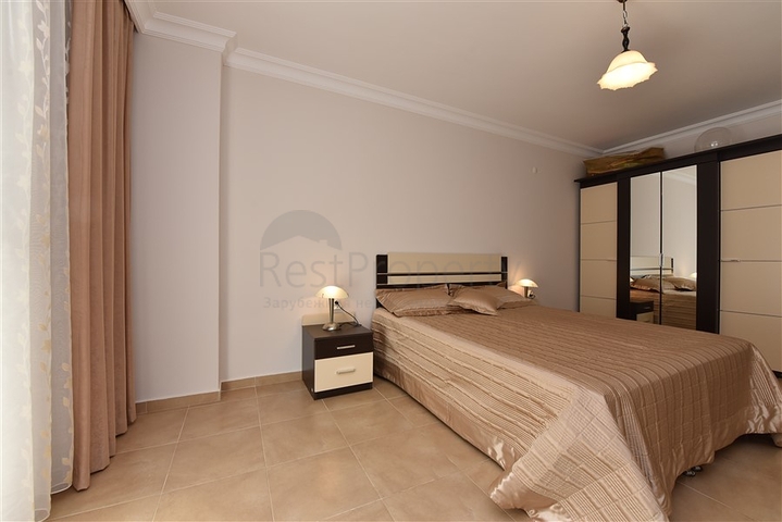 Двухкомнатная квартира 1+1 в центре района Оба рядом с городской инфраструктурой