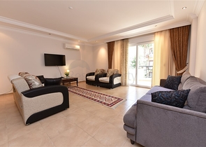 Двухкомнатная квартира 1+1 в центре района Оба рядом с городской инфраструктурой