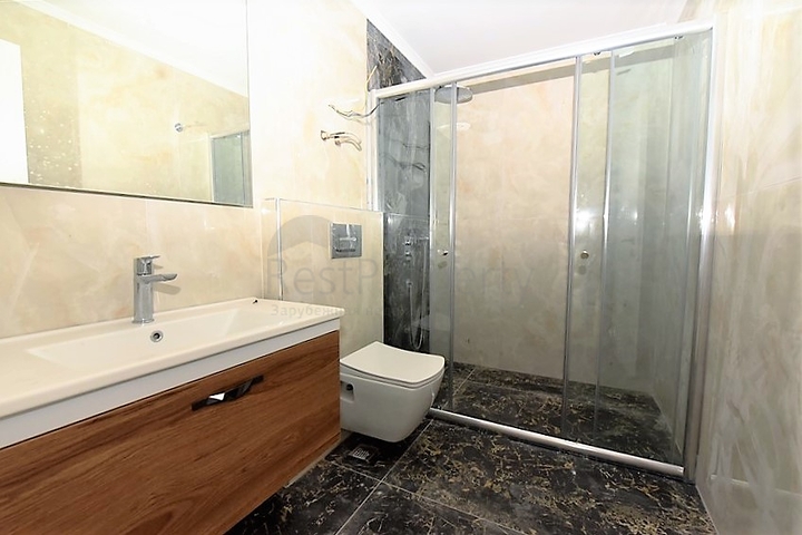 Пентхаус с видом на лазурное  море