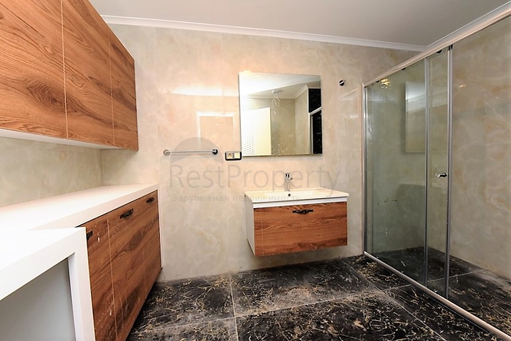 Пентхаус с видом на лазурное  море